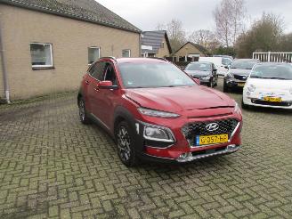 škoda osobní automobily Hyundai Kona 1.6 GDI HEV Premium €750 REST BPM!!! 2019/9