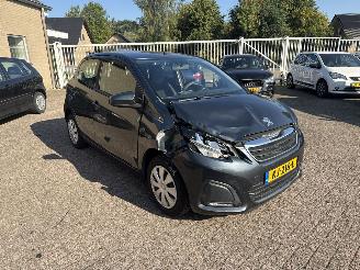 Unfallwagen Peugeot 108 1.0 e-VTi Active WEINIG KILOMETERS 2014/12