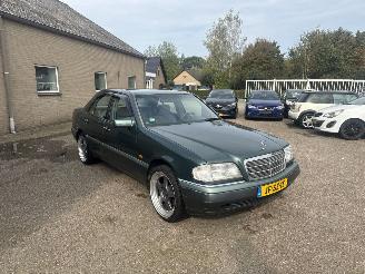 Voiture accidenté Mercedes C-klasse 180 Sport AUTOMAAT 1994/7