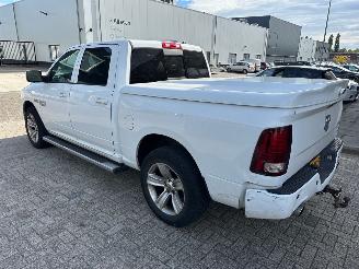 Dodge Ram 5.7 V8 4x4 Quad Cab 64 picture 4