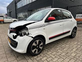 Renault Twingo 1.0 SCe Collection picture 4