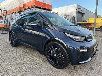 Unfallwagen BMW i3 S Executive Edition 120Ah 42 kWh 2019/8