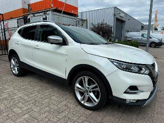 Schadeauto Nissan Qashqai 1.3 DIG-T N-Motion 2019/8