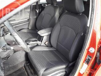 Kia Cee d Ceed (CDB5/CDBB), Hatchback 5-drs, 2018 1.0i T-GDi 12V picture 6