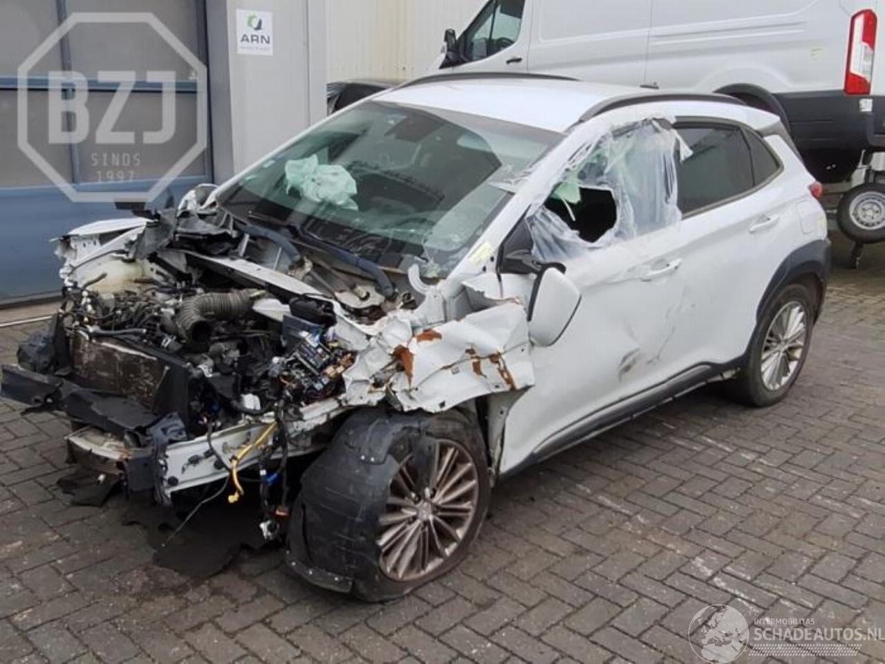 Hyundai Kona Kona (OS), SUV, 2017 / 2023 1.0 T-GDI 12V