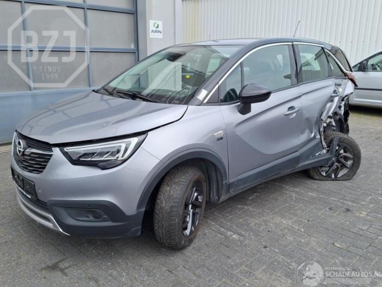 Opel Crossland Crossland (X), SUV, 2017 1.2 Turbo 12V