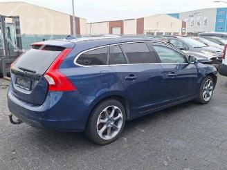 Volvo V-60 V60 I (FW/GW), Combi, 2010 / 2018 1.6 DRIVe picture 3