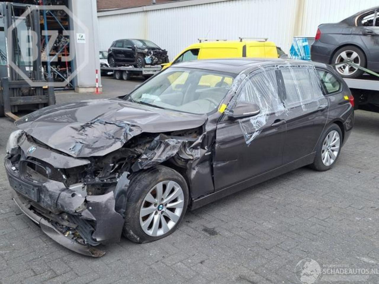 BMW 3-serie 3 serie Touring (F31), Combi, 2012 / 2019 320d 2.0 16V