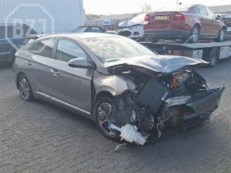 Hyundai Ioniq Ioniq, Liftback, 2016 / 2022 1.6 GDI 16V PHEV picture 2