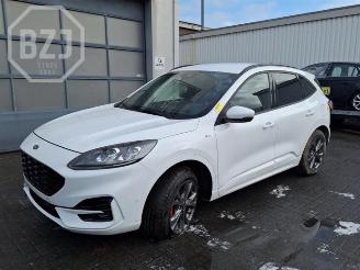 Uttjänta bilar auto Ford Kuga  2023/7