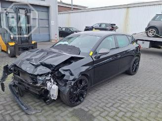 Coche siniestrado Seat Leon Leon (KLB), Hatchback 5-drs, 2019 1.5 eTSI 16V 2021/2
