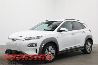 Vrakbiler auto Hyundai Kona Kona (OS), SUV, 2017 / 2023 39 kWh 2019/12