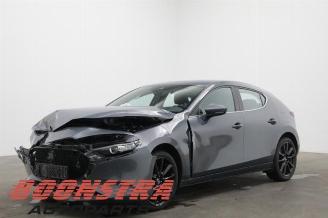 Dezmembrări autoturisme Mazda 3 3 Sport (BP), Hatchback, 2018 2.0 SkyActiv-X M Hybrid 16V 2020/2