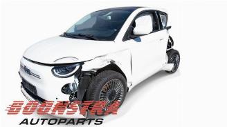 Fiat 500 500e (332), Hatchback, 2020 42 kWh 3+1 picture 1