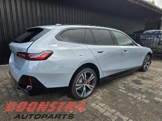 BMW 5-serie 5 serie Touring (G61), Combi, 2024 530e 2.0 TwinPower Turbo 16V picture 4