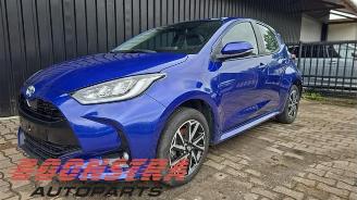 Vrakbiler auto Toyota Yaris Yaris IV (P21/PA1/PH1), Hatchback, 2020 1.5 12V Hybrid 115 2021/7