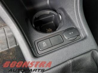 Volkswagen Up! Up! (121), Hatchback, 2011 1.0 12V 75 picture 12