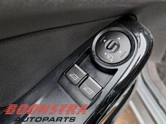 Ford Fiesta Fiesta 6 (JA8), Hatchback, 2008 / 2018 1.0 EcoBoost 12V 100 picture 19