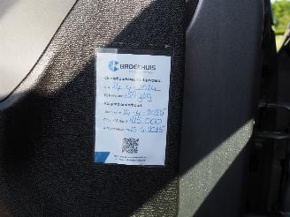 Peugeot 308 1.2 e-THP Active picture 25