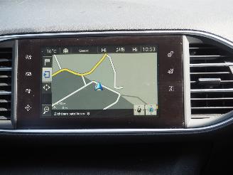 Peugeot 308 1.2 e-THP Active picture 20