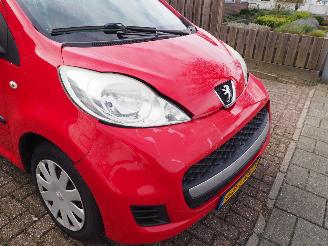 Peugeot 107 1.0-12V XS picture 11