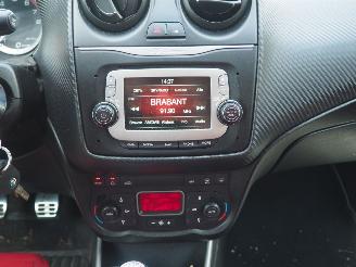 Alfa Romeo MiTo 0.9 TwinAir Esclusivo picture 17
