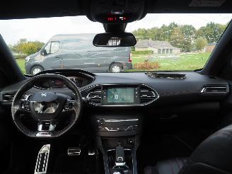 Peugeot 308 1.2 PureTech Blue Lease GT picture 16