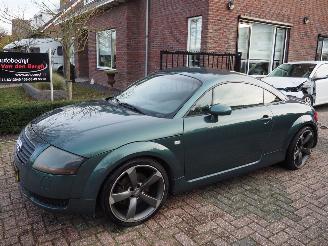 damaged passenger cars Audi TT 1.8 5V Turbo Quattro 2002/2