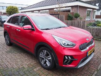 Kia Niro 1.6 GDI Hybrid ExecutiveLine picture 3