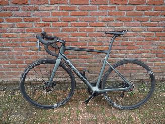 krockskadad bil fiets Overige  Invence R One Nano 2024/3