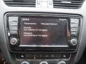 Skoda Octavia 1.6TDI GreenLine BusinessLine picture 26