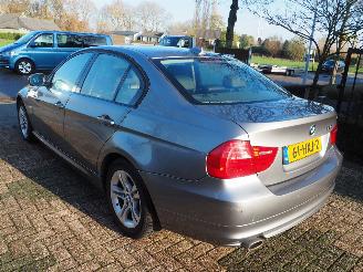 BMW 3-serie 320i Business Line Automaat picture 6