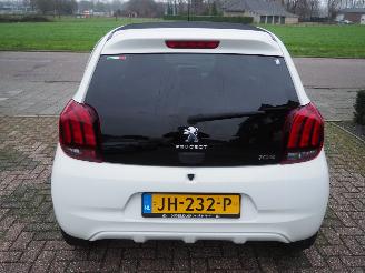 Peugeot 108 1.0 E-VTi Active Top! picture 5