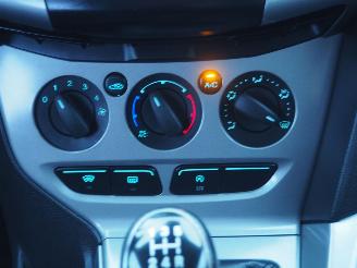 Ford Focus 1.0 EcoBoost Lease Trend picture 16