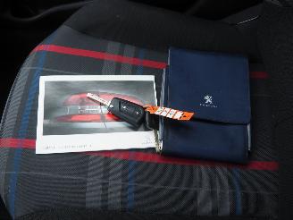 Peugeot 108 1.0 E-Vti Active picture 26