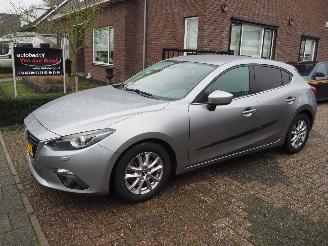 Vaurioauto  passenger cars Mazda 3 2.0 TS+ 2015/3