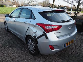 Hyundai I-30 1.4i picture 6