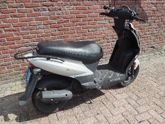 Kymco  Agility fat 12 Fr L picture 7