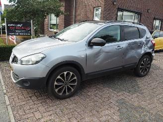 Coche accidentado Nissan Qashqai 1.6 360 2013/5