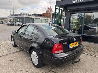 Volkswagen Bora 1.9 TDI 74KW AIRCO picture 5