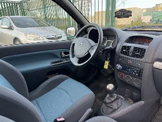 Renault Clio 1.2 16V 55KW KM: 70.000 NAP! picture 6