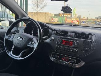 Kia Rio 1.2 63KW AIRCO picture 9