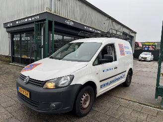 skadebil auto Volkswagen Caddy 1.6 TDI 55KW AIRCO 2014/2