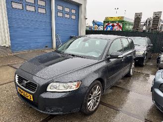 Auto incidentate Volvo V-50 2.0D Sport 107kw 2010/5