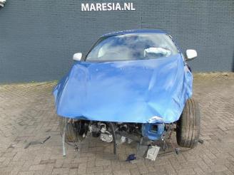 Volvo V-40 V40 (MV), Hatchback 5-drs, 2012 / 2019 2.0 D3 16V picture 2