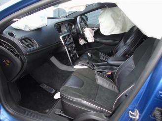 Volvo V-40 V40 (MV), Hatchback 5-drs, 2012 / 2019 2.0 D3 16V picture 6