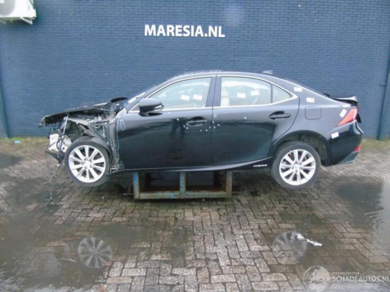 Lexus IS IS (E3), Sedan, 2013 300h 2.5 16V