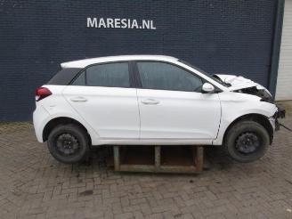 demontáž osobní automobily Hyundai I-20 i20 (GBB), Hatchback, 2014 / 2020 1.2i 16V 2017/6