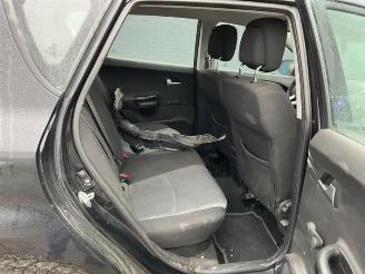 Kia Cee d Cee'd (EDB5), Hatchback 5-drs, 2006 / 2012 1.6 CRDi 16V picture 6