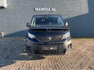 Coche siniestrado Peugeot Partner Partner (EA//EF/EN/EU), Van, 2018 1.5 BlueHDi 75 2021/10